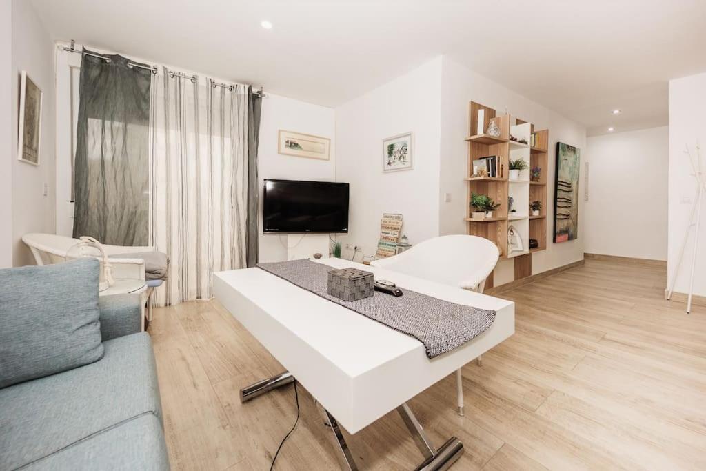 Modern First Line Apartman Almuñécar Kültér fotó
